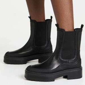 Sam Edelman Lulia Chelsea Boot